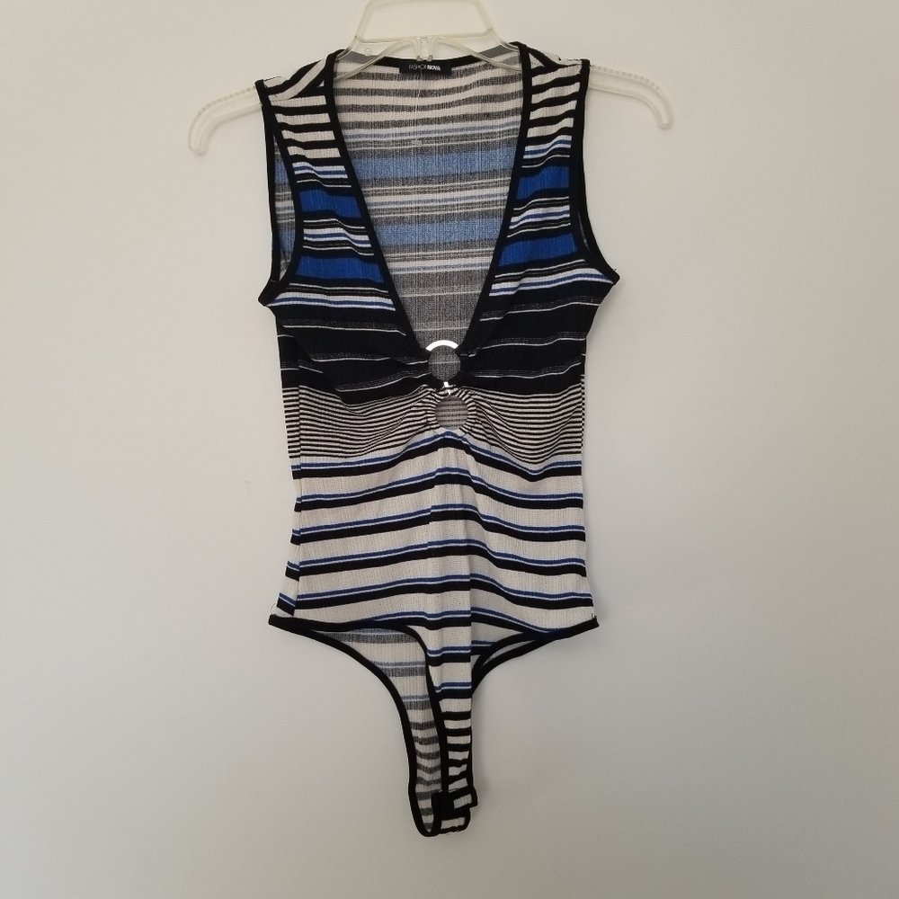 Fashion Nova striped thong bodysuit Sz Small